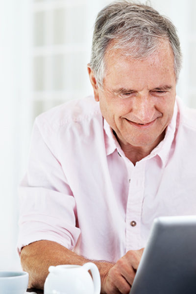 seniors and modern technology learn the basics