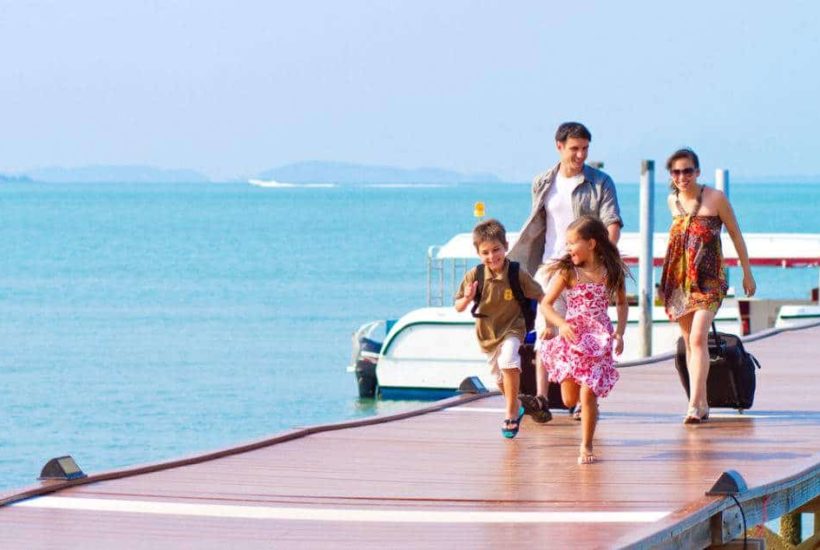 Familytraveling e1474011434857 Flurl traveling with relatives how to keep everyone happy