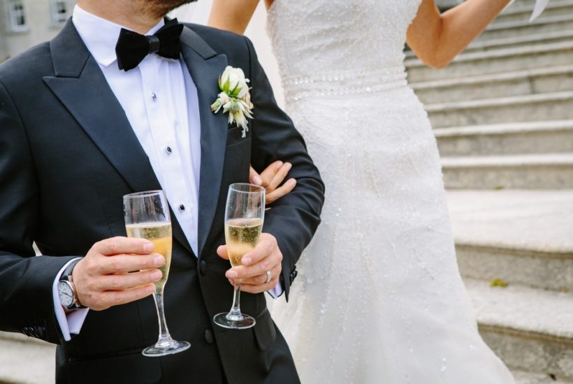 Photo 1477901018075 269f9e586643 Flurl how to plan your happily ever after wedding