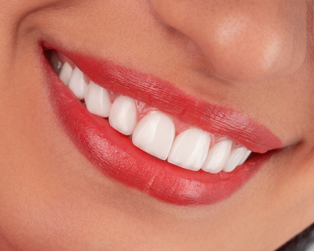 5 dental cosmetic enhancements that pair well with regular dental checkups